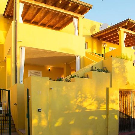 Yellowhouse Apartment กาลาโกโนเน ภายนอก รูปภาพ