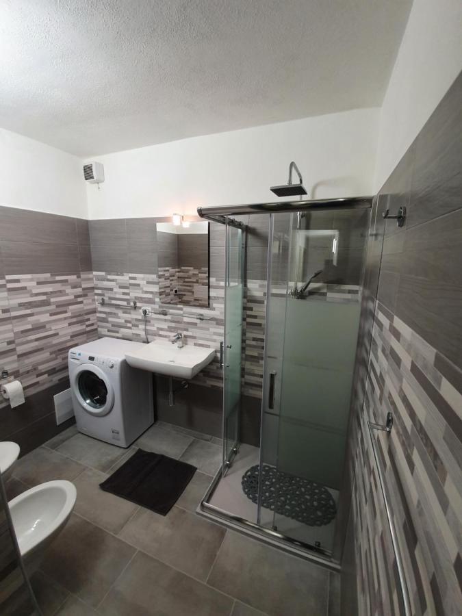 Yellowhouse Apartment กาลาโกโนเน ภายนอก รูปภาพ