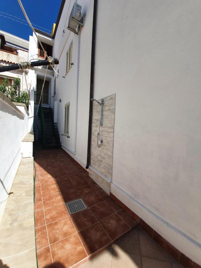 Yellowhouse Apartment กาลาโกโนเน ภายนอก รูปภาพ
